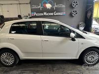 Usata Fiat Punto Evo 78 CV (57 kW) 2011 Bianco Utilitaria