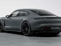 Nuova Porsche Taycan Black Edition 163 kW (222 CV) 2026 Grigio Berlina