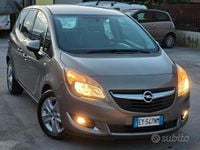 Usata Opel Meriva 100 CV (73 kW) 2015 Grigio Monovolume