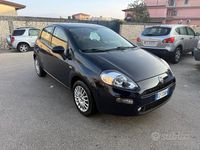 Usata Fiat Punto Street 77 CV (56 kW) 2015 Blu Berlina