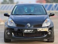 Usata Renault Clio III R.S. 197 CV (144 kW) 2008 Nero Utilitaria