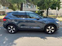 Usata Volvo XC40 Momentum 150 CV (110 kW) 2020 Blu/azzurro SUV