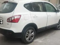 Usata Nissan Qashqai 110 CV (80 kW) 2012 Bianco SUV