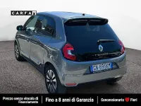 Usata Renault Twingo Techno 60 kW (82 CV) 2023 Grigio Utilitaria