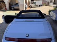 Begagnad Alfa Romeo Spider 150 HK (110 kW) 1997 Vit Cab