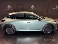 Usata Lancia Ypsilon 101 CV (74 kW) 2024 Verde Utilitaria