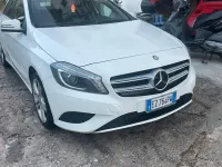 Usata Mercedes A180 109 CV (80 kW) 2015 Bianco Utilitaria