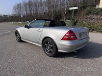 Usata Mercedes SLK200 163 CV (119 kW) 2001 Grigio Cabrio