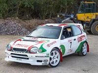 Usata Toyota Corolla 125 CV (91 kW) 1999 Bianco Berlina