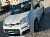 Usata Fiat Panda Lounge 69 CV (50 kW) 2015 Bianco Utilitaria