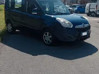 Usata Opel Combo S 90 CV (66 kW) 2013 Bluazzurro Monovolume