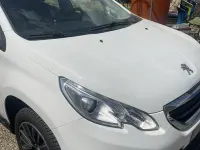 Usata Peugeot 2008 82 CV (60 kW) 2013 Bianco SUV