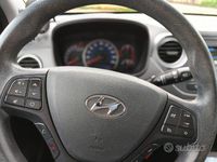 Usata Hyundai i10 83 CV (61 kW) 2017 Blu Utilitaria