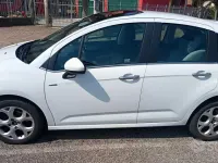 Usata Citroën C3 68 CV (50 kW) 2014 Bianco Utilitaria