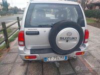 Usata Suzuki Vitara 109 CV (80 kW) 2005 Grigio SUV