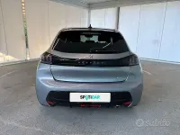 Usata Peugeot 208 GT 101 CV (74 kW) 2022 Nero Utilitaria