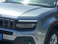 Usata Jeep Avenger Summit 101 CV (74 kW) 2024 Rosso SUV