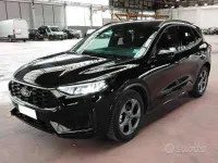 Usata Ford Kuga ST-Line 179 CV (131 kW) 2025 Grigio SUV
