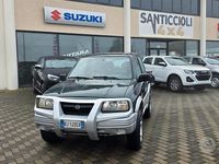 Usata Suzuki Grand Vitara 127 CV (93 kW) 2000 Verde SUV