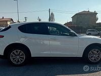 Usata Alfa Romeo Stelvio 190 CV (139 kW) 2022 Bianco SUV