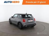 Usata Mini Cooper Essential 135 CV (99 kW) 2022 Grigio Utilitaria