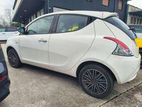 Usata Lancia Ypsilon Gold 69 CV (50 kW) 2021 Other Utilitaria