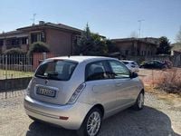 Usata Lancia Ypsilon 60 CV (44 kW) 2010 Utilitaria
