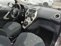 Usata Ford Ka 69 CV (50 kW) 2015 Argento Berlina