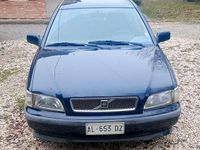 Usata Volvo S40 116 CV (85 kW) 1996 Nero Berlina