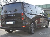 Usata Ford Tourneo 136 CV (100 kW) 2024 Nero Monovolume