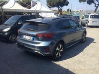 Usata Ford Focus ST-Line 125 CV (91 kW) 2022 Blu Berlina