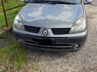 Usata Renault Clio II 75 CV (55 kW) 2003 Berlina