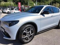 Usata Alfa Romeo Stelvio Sprint 209 CV (153 kW) 2023 Argento SUV