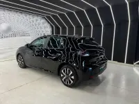 Usata Peugeot 208 Active 101 CV (74 kW) 2024 Nero Utilitaria