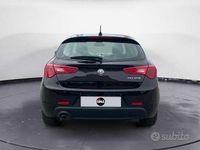 Second-hand Alfa Romeo Giulietta Tech Edition 120 CP (88 kW) 2019 Negru Hatchback