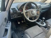 Usata Audi A2 75 CV (55 kW) 2002 Grigio Utilitaria
