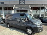 Usata Iveco Daily 136 CV (100 kW) 2017 Grigio Furgone