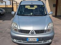 Usata Renault Kangoo Expression 84 CV (61 kW) 2006 Grigio Monovolume