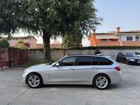 Usata BMW 318 Luxury Line 150 CV (110 kW) 2015 Argento Station wagon