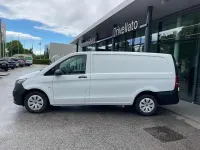 Usata Mercedes Vito 136 CV (100 kW) 2021 Bianco artico Furgone