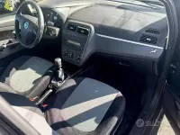Usata Fiat Grande Punto 65 CV (47 kW) 2007 Nero Utilitaria