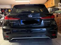 Usata Lexus CT200h Executive Line 99 CV (72 kW) 2018 Berlina