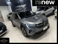 Usata Renault Austral Techno 131 CV (96 kW) 2023 Grigio SUV