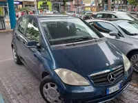 Usata Mercedes A150 95 CV (69 kW) 2010 Bluazzurro Monovolume