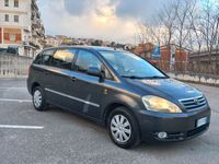 usata Toyota Avensis Verso 7 posti