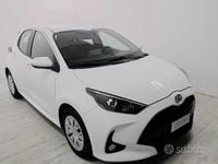 Usata Toyota Yaris Trend 72 CV (52 kW) 2023 Bianco Utilitaria