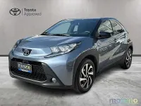 Usata Toyota Aygo X Trend 72 CV (52 kW) 2025 Grigio SUV