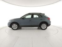 Usata VW T-Roc Life 110 CV (80 kW) 2022 Petroleum blue metallizzato/nero SUV