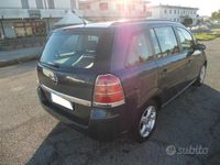 usata Opel Zafira 1.8 16V VVT Enjoy