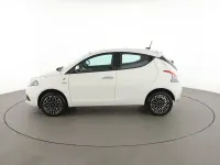 Usata Lancia Ypsilon 70 CV (51 kW) 2022 Bianco Utilitaria